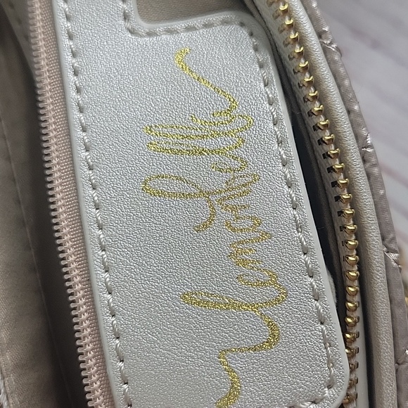 LEMONBELLA Quilted Soft Beige/Gold Metallic Crossbody Bag NWT - Picture 10 of 10